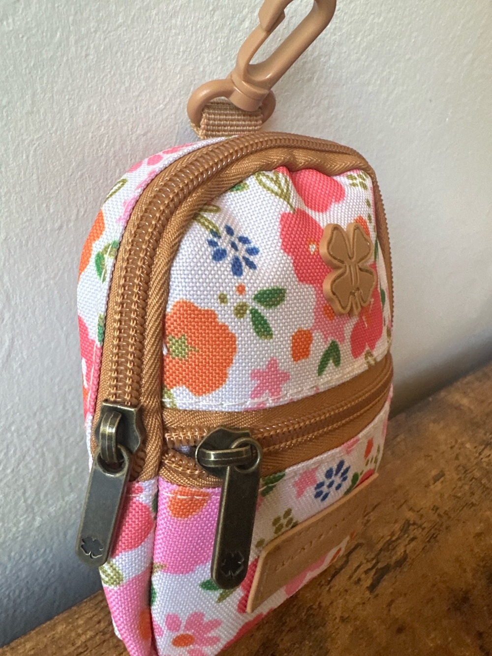 Lucky Brand Pink Floral Mini Bag Pouch Keychain Bag Charm Pink w/ Tan Trim NWOT - Picture 3 of 5